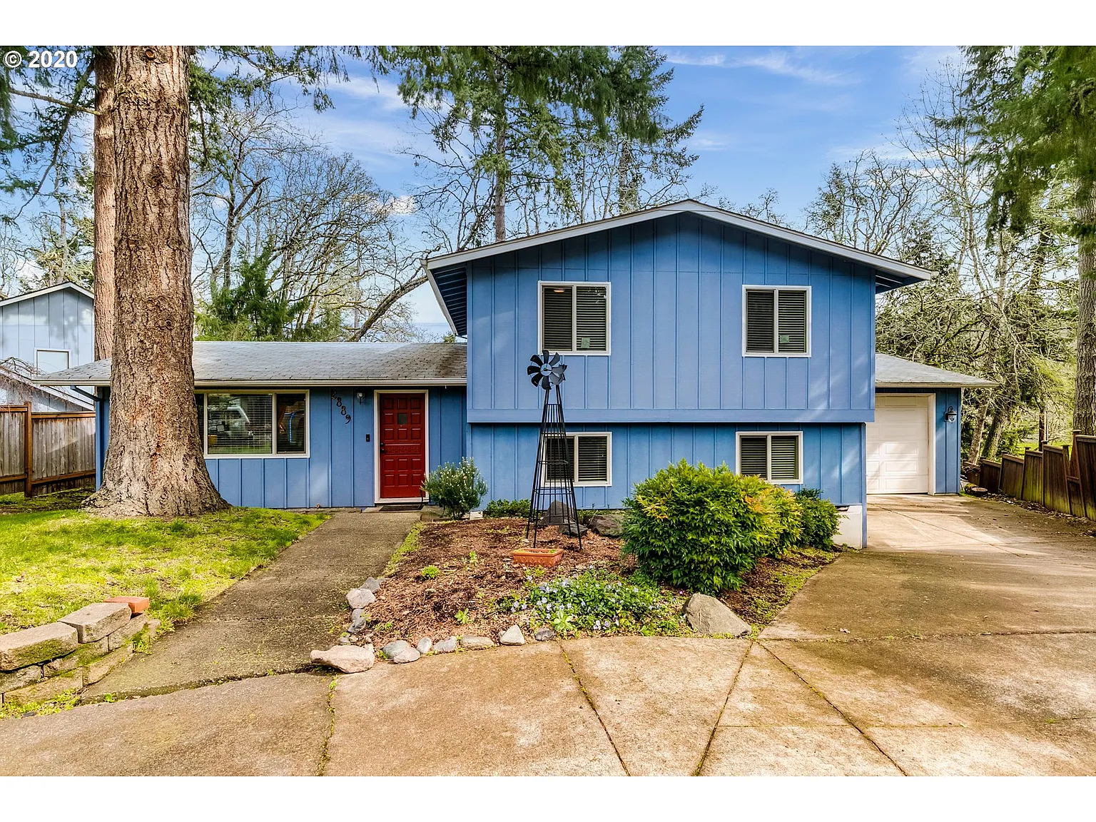 2889 Taylor St photo 1