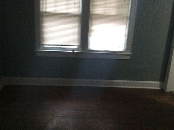 3rd image of 5412 Olive St