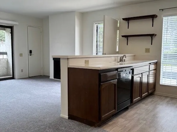 2819 S Fairview St Unit D, Santa Ana, CA 92704