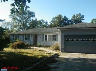 2221 W Oak Rd, Vineland, NJ 08360
