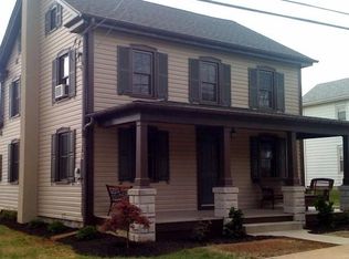 13 Queen Rd, Gordonville, PA 17529
