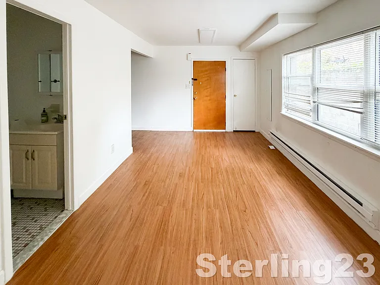 2309 29th St #1B — Photo 4