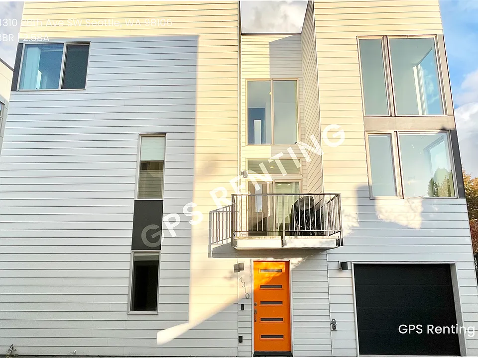 4310 26th Ave SW