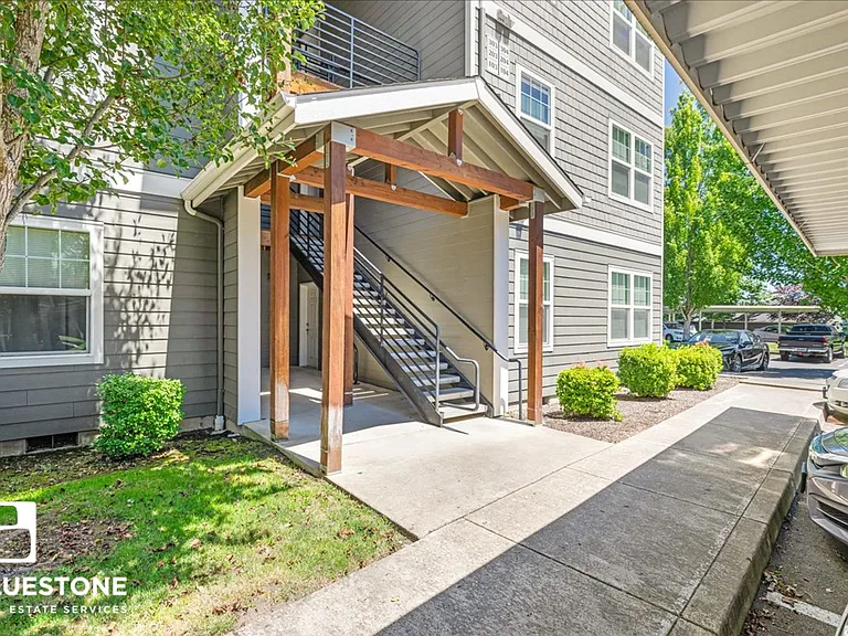 Hawk's Point Apartments — Photo 48