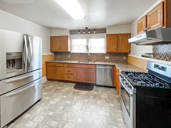 716 7th Ave, Williamsport, PA 17701