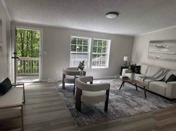 10 Gardner Falls Rd #1, Shelburne Falls, MA 01370