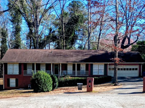 2589 King Cir SE, Conyers, GA 30013