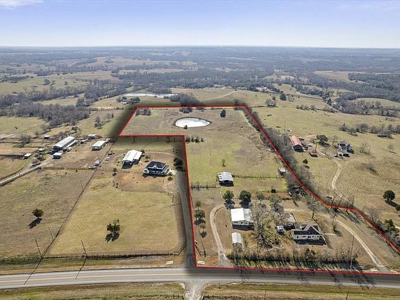 3rd image of 1394 Fm 149 Rd E