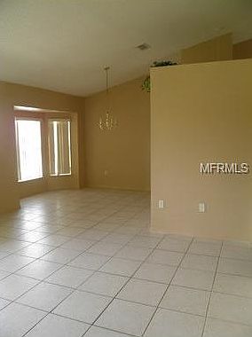 4th image of 858 Nelson Dr