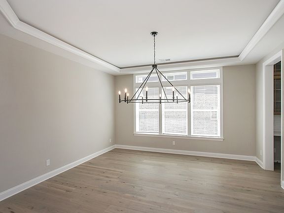 7th image of this home