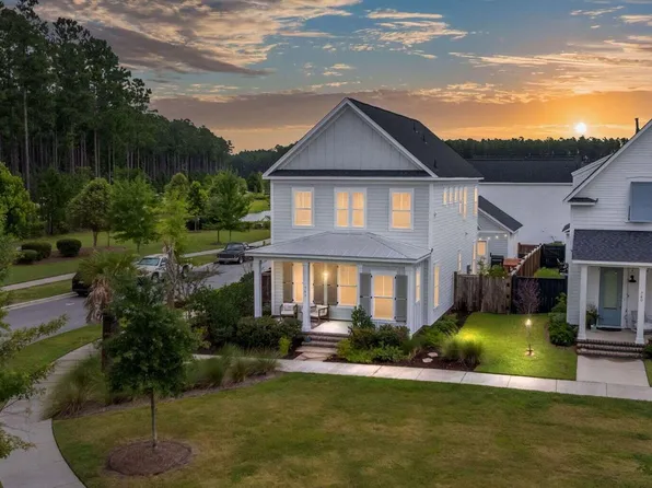 742 Myrtle Branch St, Summerville, SC 29486