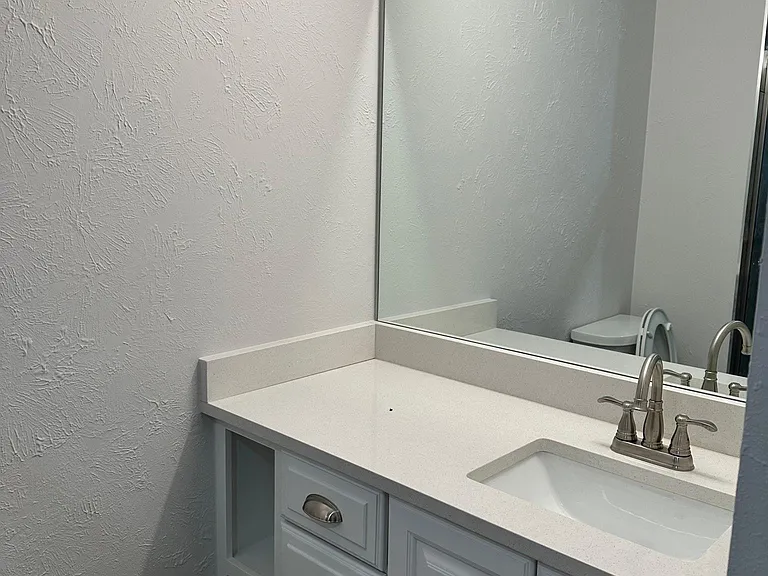 9201 W Virginia Pl — Photo 8