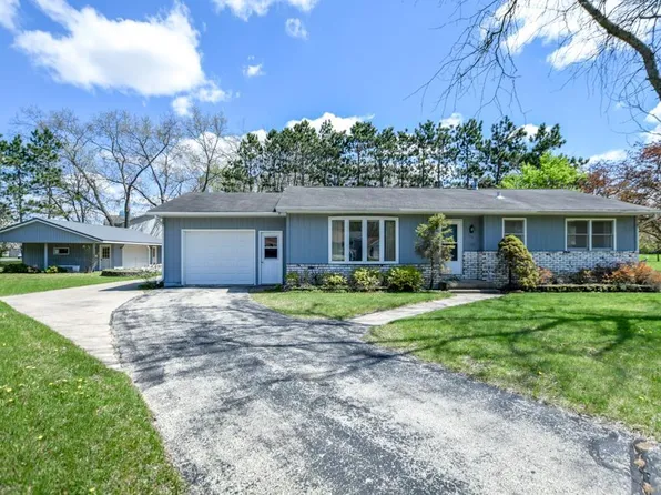 114 Herwig Court, Pardeeville, WI 53954