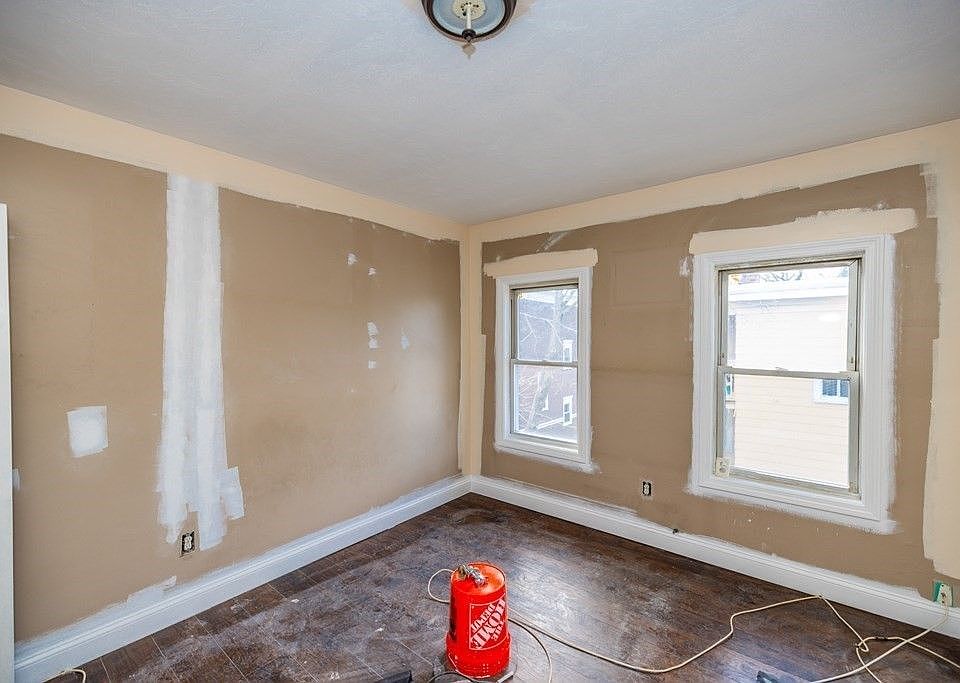 58 Ellsworth St 3, Brockton, MA 02301 Zillow