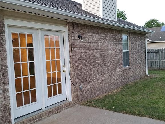 2nd image of 1811 Cherrybark Dr
