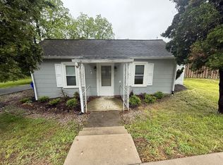 1315 Giles Rd, Blacksburg, VA 24060