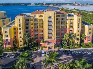 611 Riviera Dunes Way APT 305, Palmetto, FL 34221