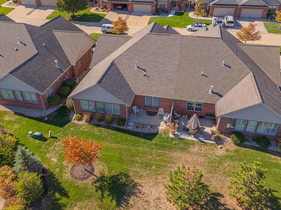 1762 Lockspur Way, Normal, IL 61761 | Zillow