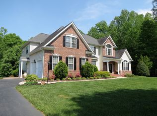 9595 Covenant Ct, Owings, MD 20736