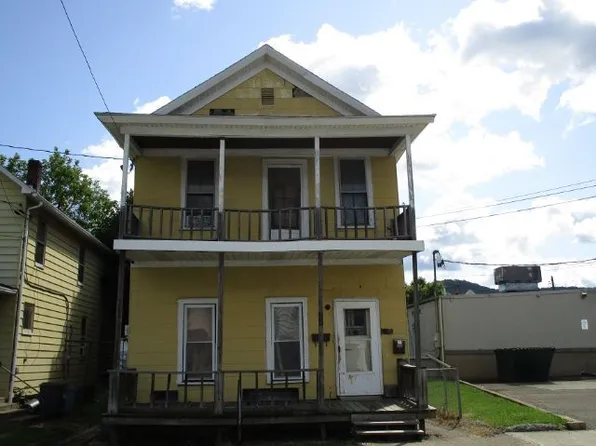 44 N Center St, Bradford, PA 16701