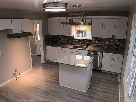 fully remodeled kitchen 