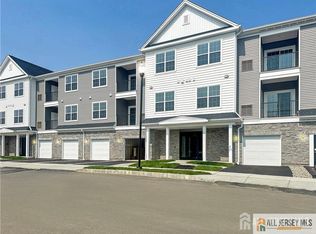 30308 Radford Ct, Monroe Township, NJ 08831