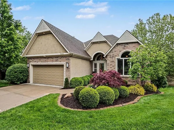 14353 Norwood St, Leawood, KS 66224