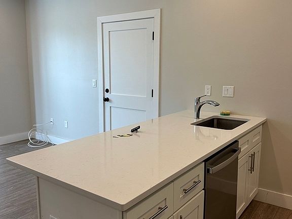 3rd image of 58 River St #6