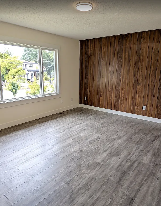 3 bed, 1200 sqft, $2,700 — Photo 2
