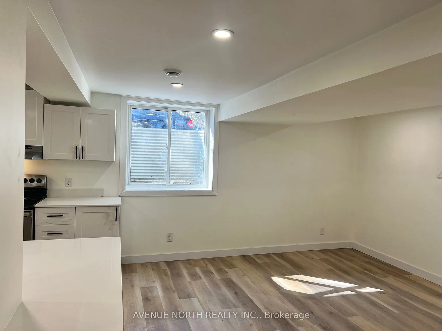 3 bed, $2,350 — Photo 4