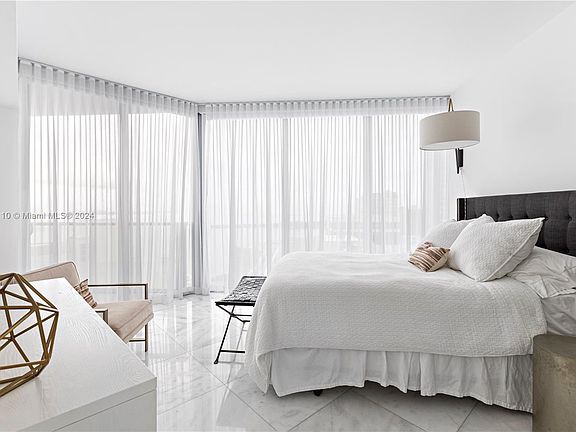 5th image of 1300 Brickell Bay Dr APT 3202