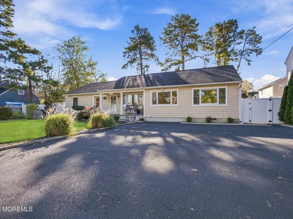 1208 Monmouth Avenue, Toms River, NJ 08757