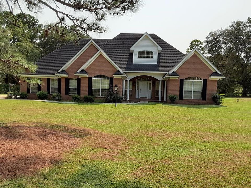 1st image of 4 N Eagle Dr