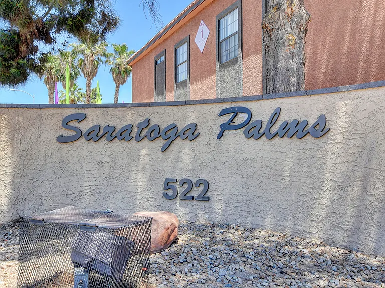 Saratoga Palms — Photo 64