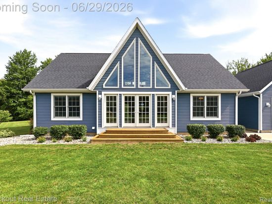 11415 E Rathbun Rd, Birch Run, MI 48415