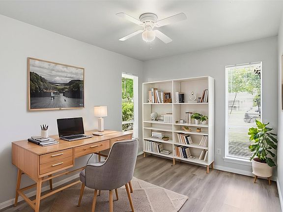 4th image of 5242 Grace Point Ln
