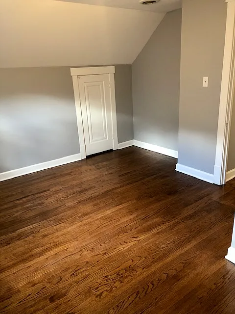 Kilbourn Ave 4027 N - 2R — Photo 3