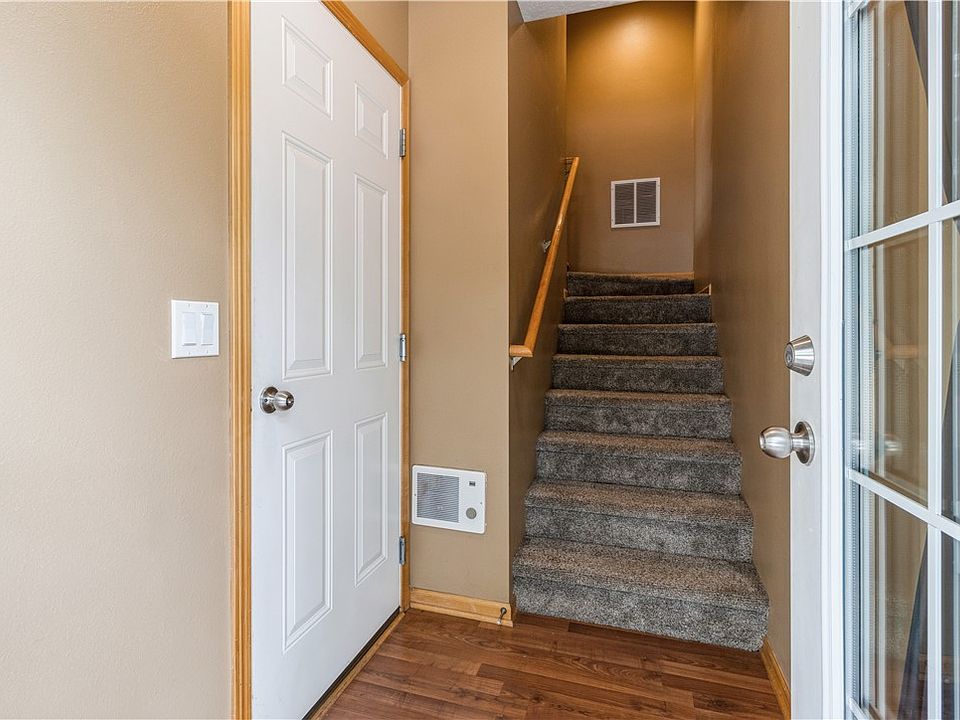 5549 Kirkland Ct, Johnston, IA 50131 Zillow