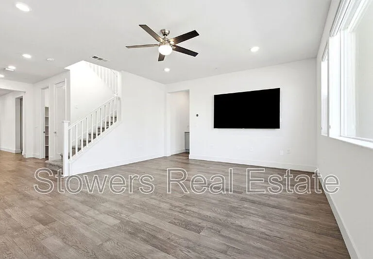 6336 Moser Way — Photo 7