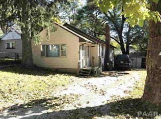 120 Hollywood Cir, Creve Coeur, IL