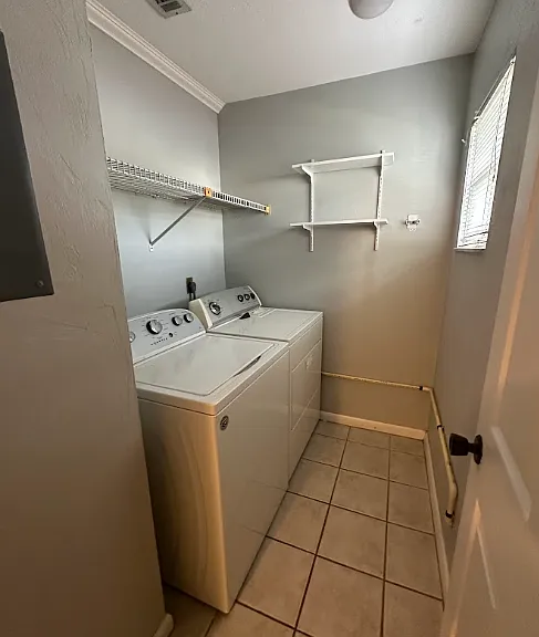 2635 SW 35th Pl #1507 — Photo 3