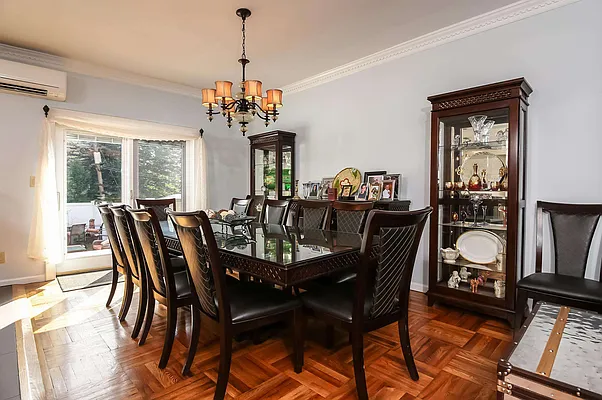 Sold by Fillmore | media 7