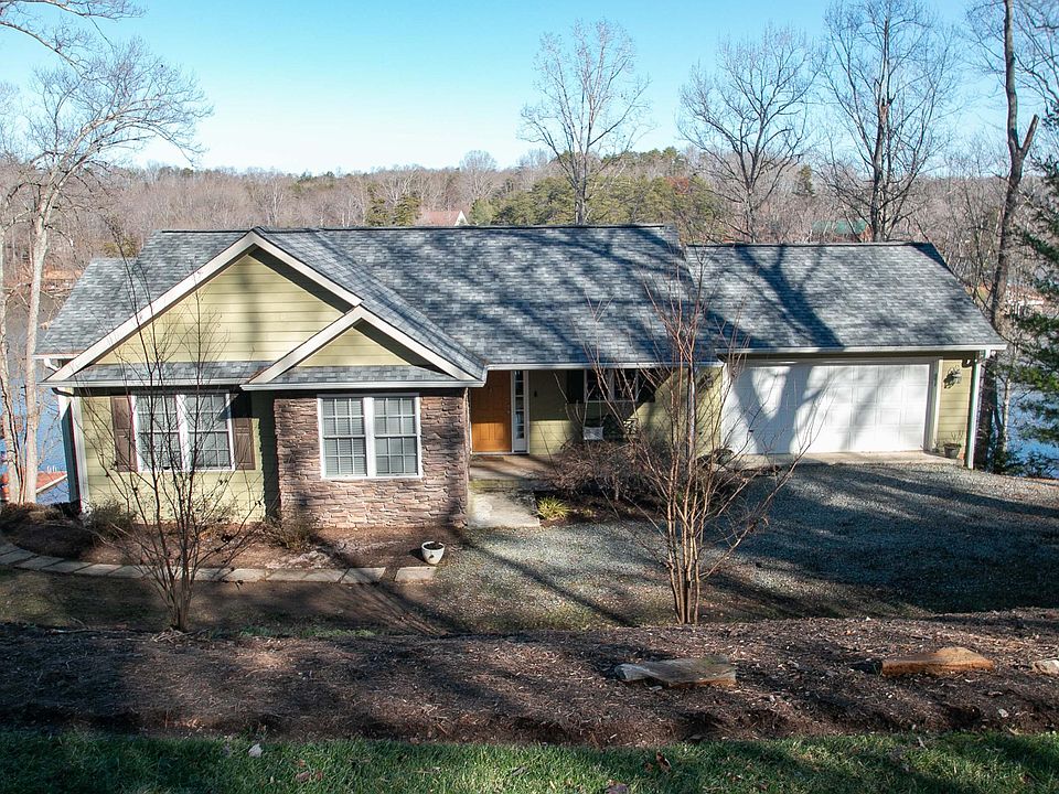1st image of 249 Bluewater Dr