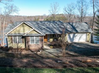 249 Bluewater Dr, Moneta, VA 24121