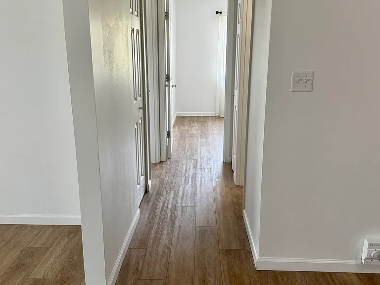 160 Meadows Rd N #8 — Photo 6