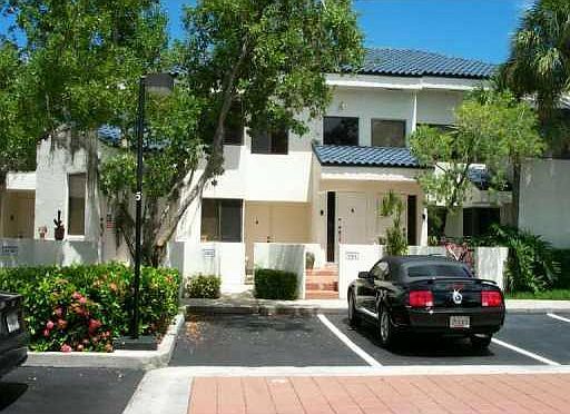 1st image of 8162 NW 17th Manor #UC1R