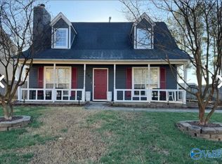 203 Turnbrook Dr SW, Huntsville, AL 35824