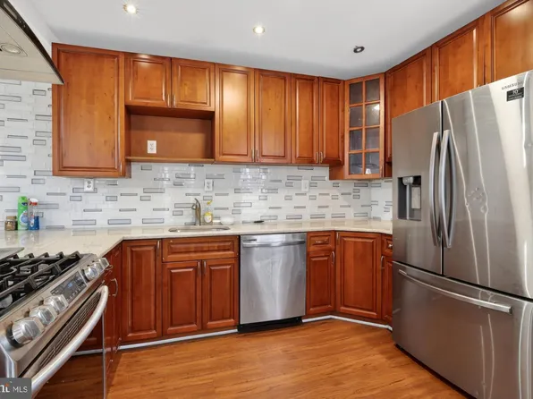 2319 E Somerset St, Philadelphia, PA 19134
