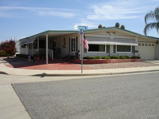 1st image of 824 Avila Dr