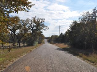 423 Makinson Rd, West Point, TX 78963